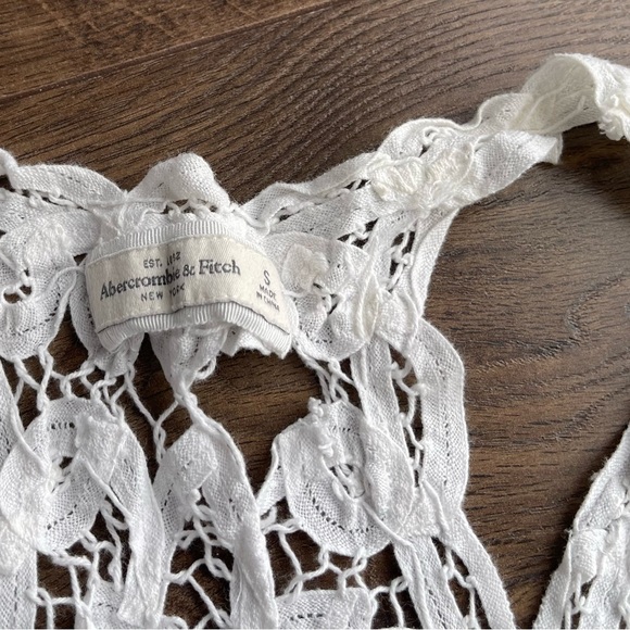 Abercrombie & Fitch Crop Top - Picture 3 of 6